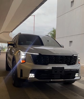 Video Kia New Sorento